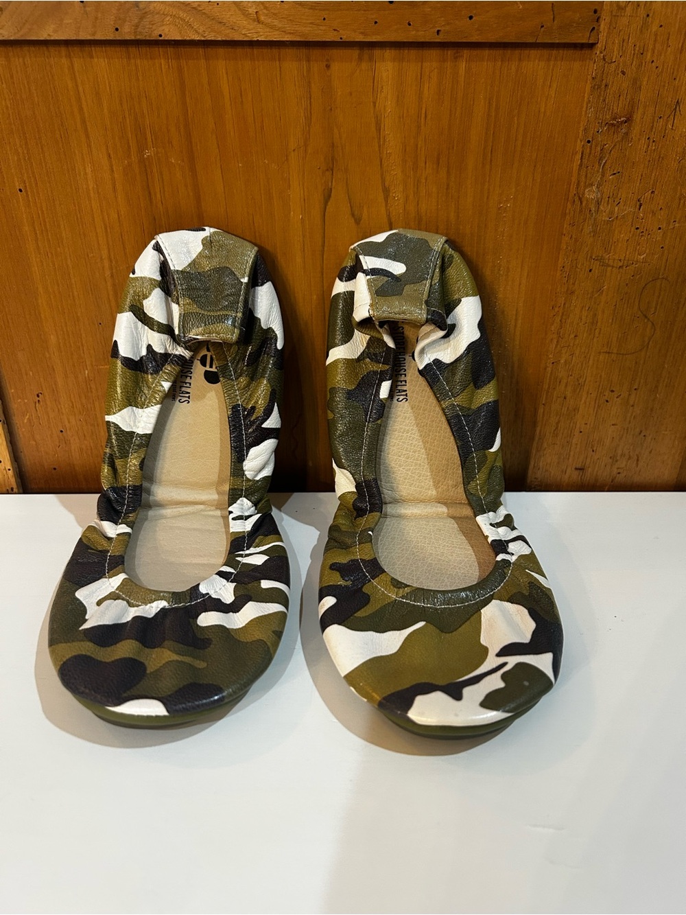 Nwot The Storefront Flats Camo Foldable Ballet Flats - Sz 10 Women’s Leather